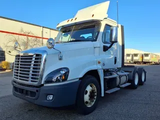 2019 FREIGHTLINER/MERCEDES CASCADIA 125