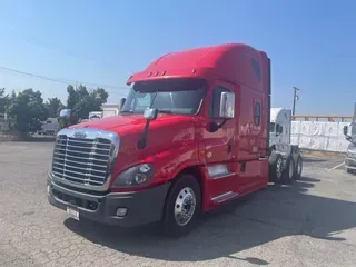 2019 FREIGHTLINER/MERCEDES CASCADIA 125