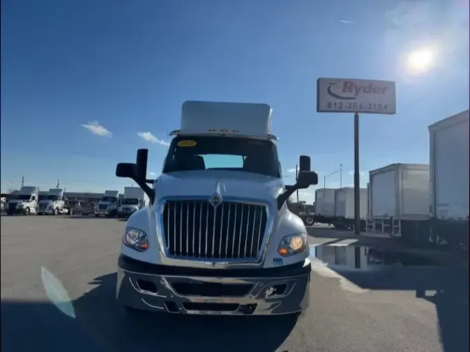 2019 NAVISTAR INTERNATIONAL LT625 DAYCAB T/Afc423843ff2131e751688c6a31188a5d