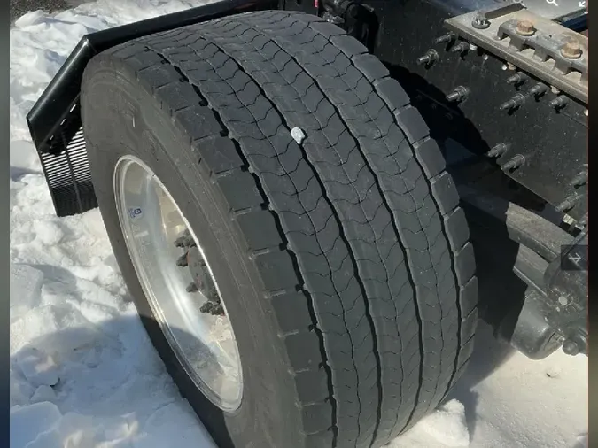 2025 VOLVO VNL64T740fc44cc68478a598edb621c3bed6653d4