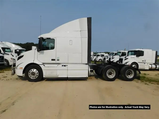 2019 VOLVO VNR640