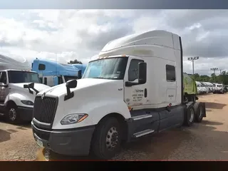 2019 INTERNATIONAL LT