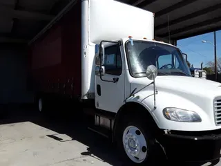 2015 Freightliner M2 106