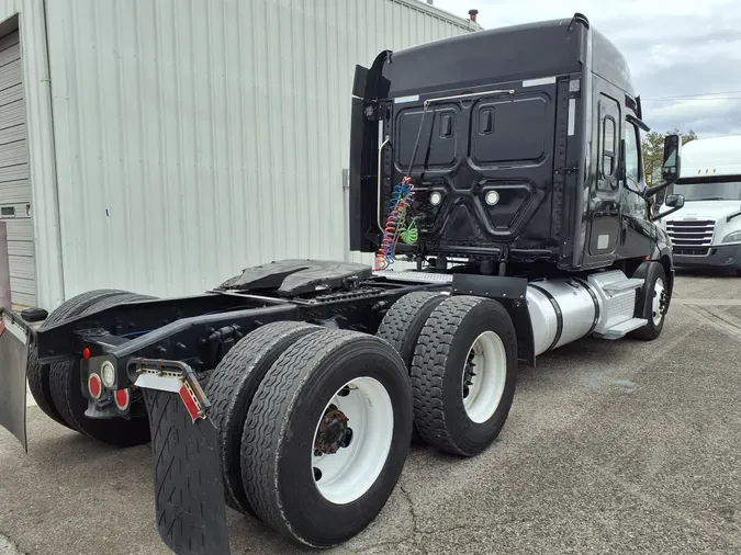 2019 FREIGHTLINER/MERCEDES NEW CASCADIA PX12664