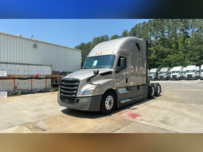 2022 Freightliner Cascadia 126