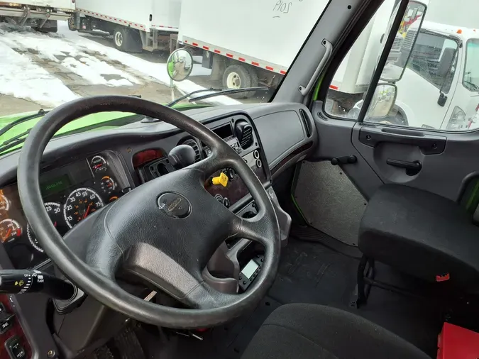 2019 FREIGHTLINER/MERCEDES M2 106