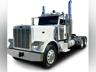 2022 Peterbilt 389