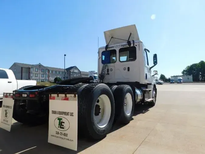 2019 Freightliner Cascadia 126 Day Cab