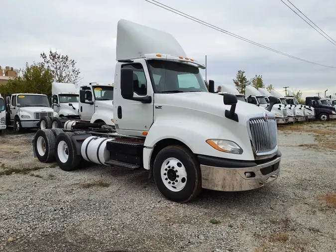 2019 NAVISTAR INTERNATIONAL LT625 DAYCAB T/Afc5a6ad7638176d57bc42e7251e3042a