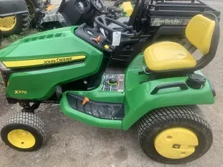 2020 John Deere X570