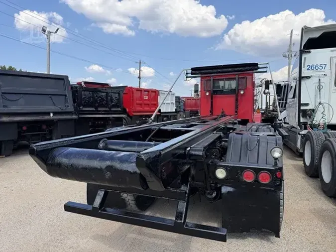 2004 KENWORTH T800