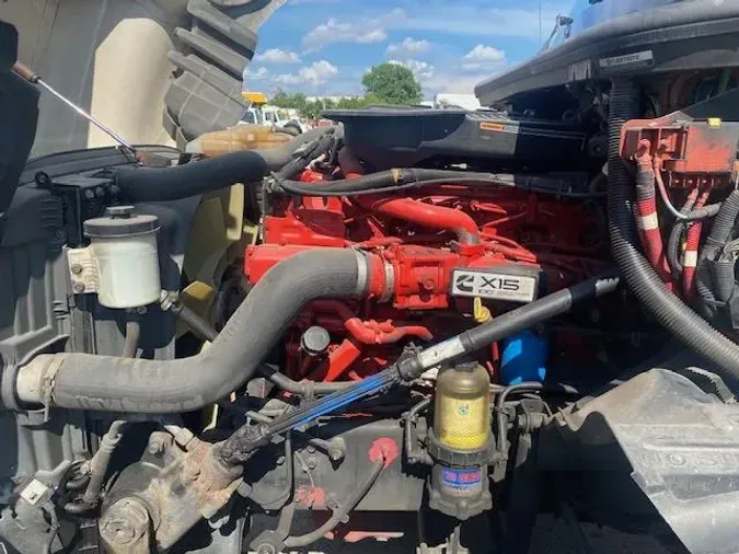 2020 International LT625