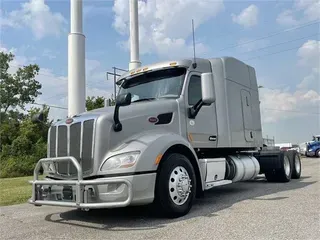 2016 PETERBILT 579