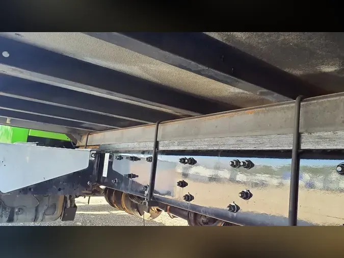 2020 FREIGHTLINER/MERCEDES M2 106