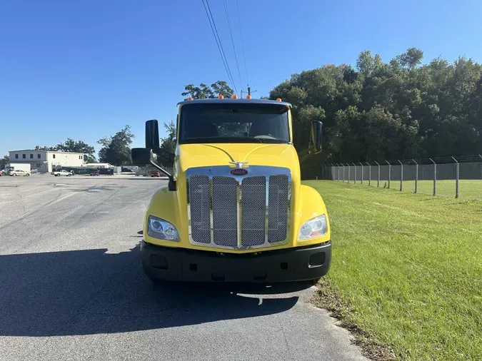 2021 Peterbilt 579