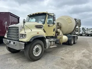 2017 FREIGHTLINER 114SD