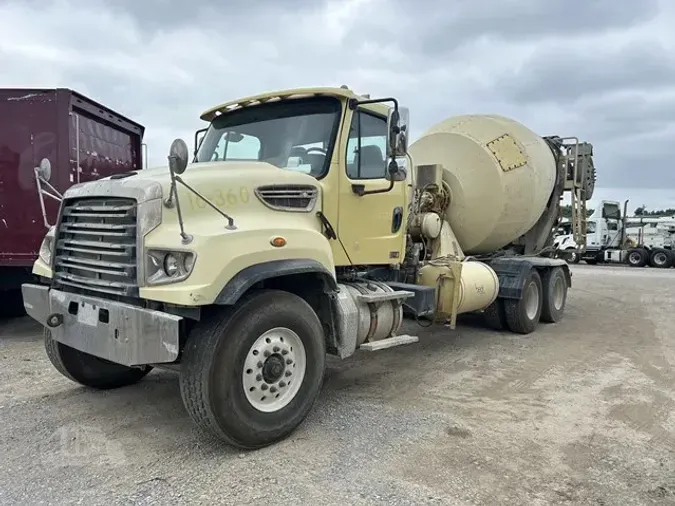 2017 FREIGHTLINER 114SDfc6f1a2080daf7f88bab6c773a38b76f