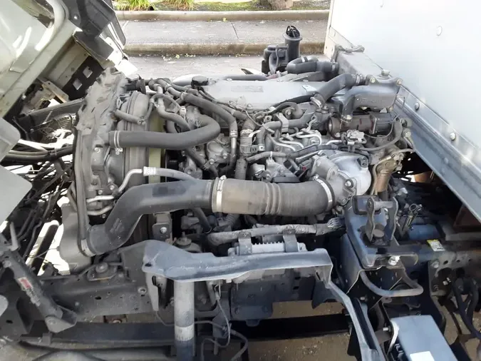 2017 ISUZU NPR HD