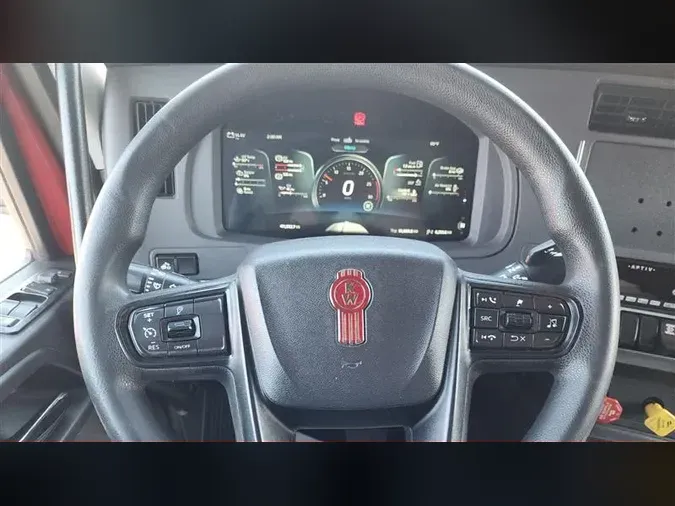 2022 KENWORTH T680