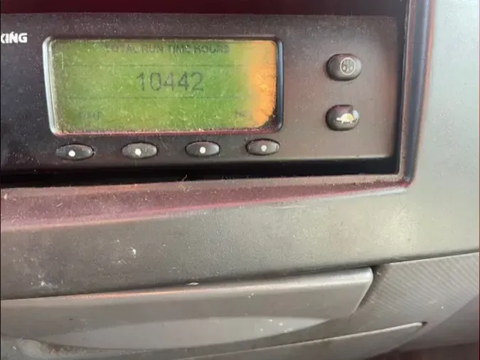 2019 ISUZU NQR