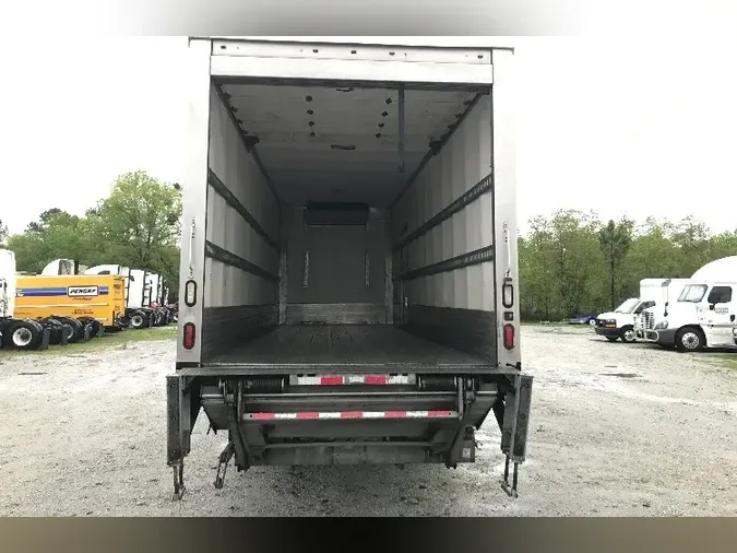 2018 Freightliner M2