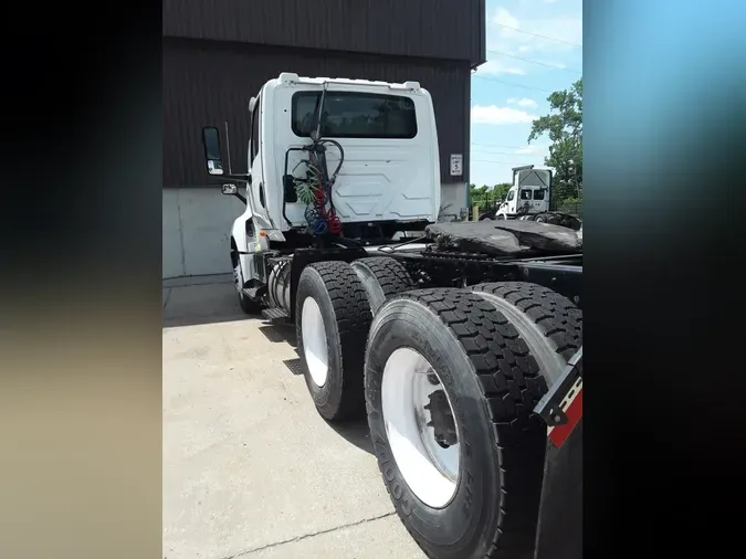 2019 NAVISTAR INTERNATIONAL LT625 DAYCAB T/A