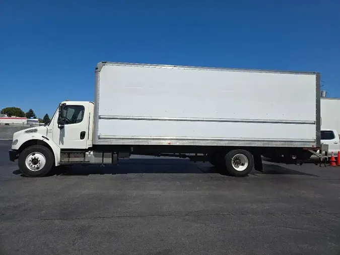 2018 FREIGHTLINER M2 100