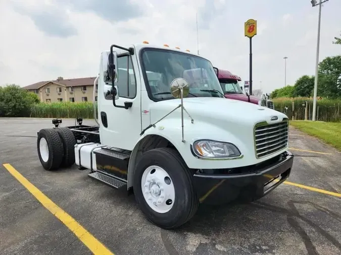 2017 Freightliner M2 106fc7bfe0eb0882fd50ec3179f717a8445