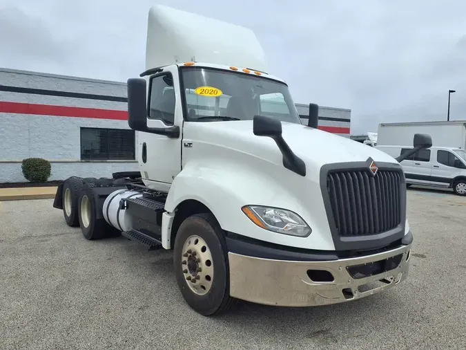 2020 NAVISTAR INTERNATIONAL LT625 DAYCAB T/A
