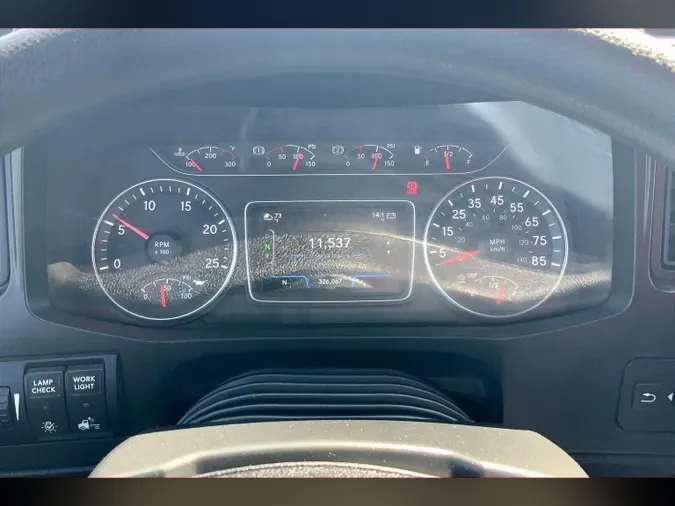2022 INT LT625 6x4