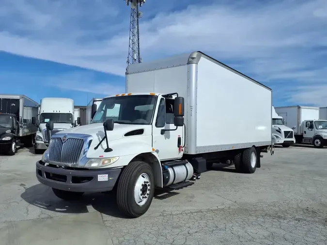 2019 NAVISTAR INTERNATIONAL 4300 SBAfc7df1096f0dca61700e0c5badc04b96