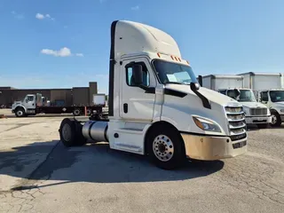2019 FREIGHTLINER/MERCEDES NEW CASCADIA 116