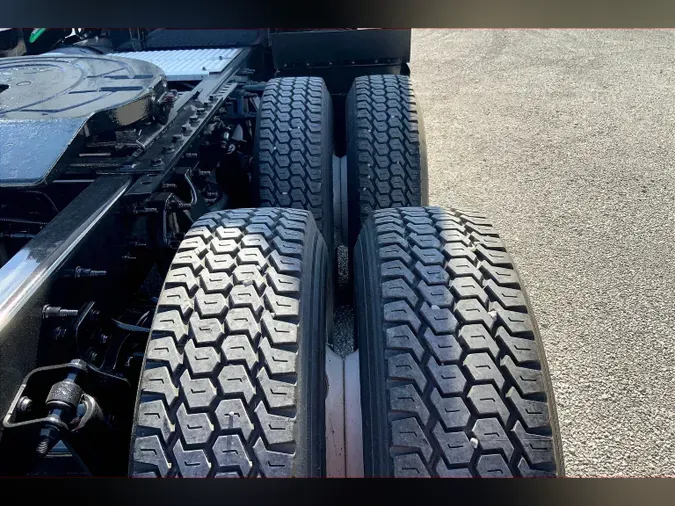 2020 INT LT625 6x4
