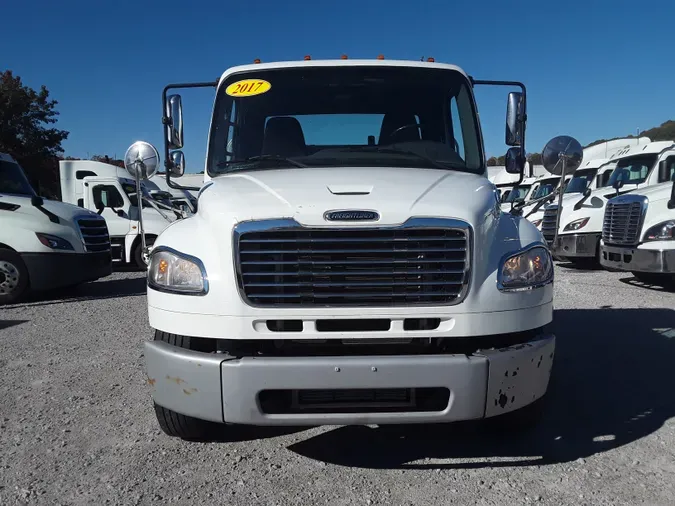 2017 FREIGHTLINER/MERCEDES M2 106