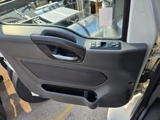2020 International MV607