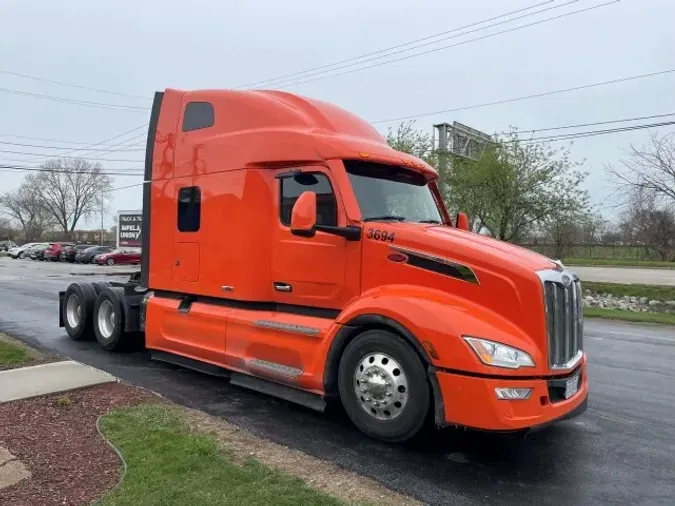 2023 Peterbilt 579