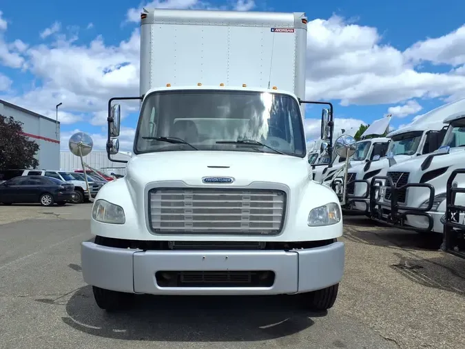 2019 FREIGHTLINER M2 106