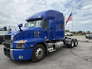 2020 Mack ANTHEM 64T