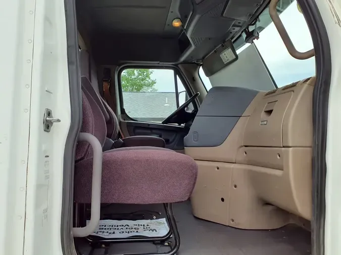 2018 FREIGHTLINER/MERCEDES CASCADIA 113