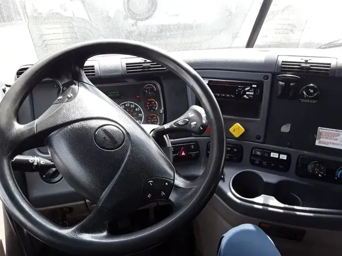 2018 FREIGHTLINER CASCADIA 125