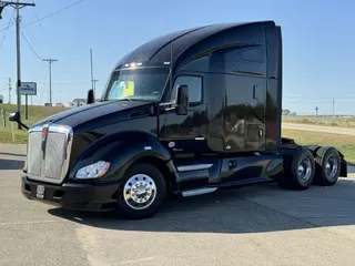 2022 KENWORTH T680