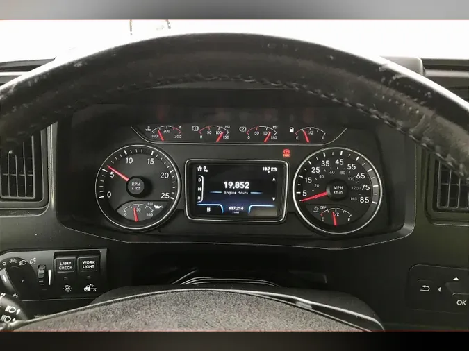 2020 INT LT625 6x4