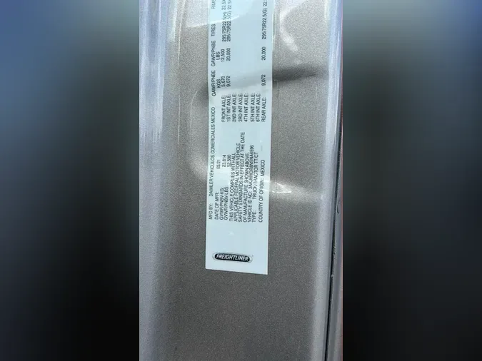 2022 Freightliner Cascadia 126