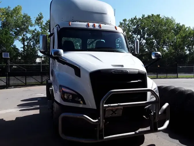 2023 FREIGHTLINER/MERCEDES CASCADIA PX11664ST