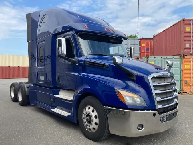 2020 FREIGHTLINER/MERCEDES NEW CASCADIA PX12664