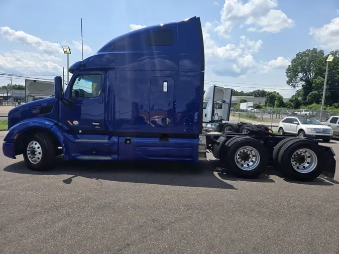 2022 Peterbilt 579