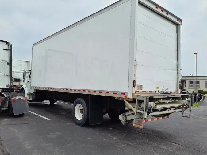 2019 FREIGHTLINER/MERCEDES M2 106