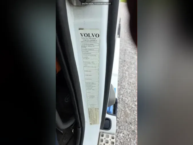 2018 Volvo VNL 740