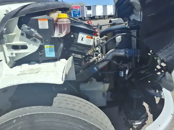 2019 FREIGHTLINER/MERCEDES M2 106