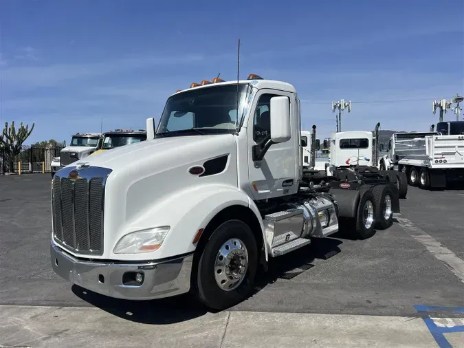 2020 Peterbilt 567